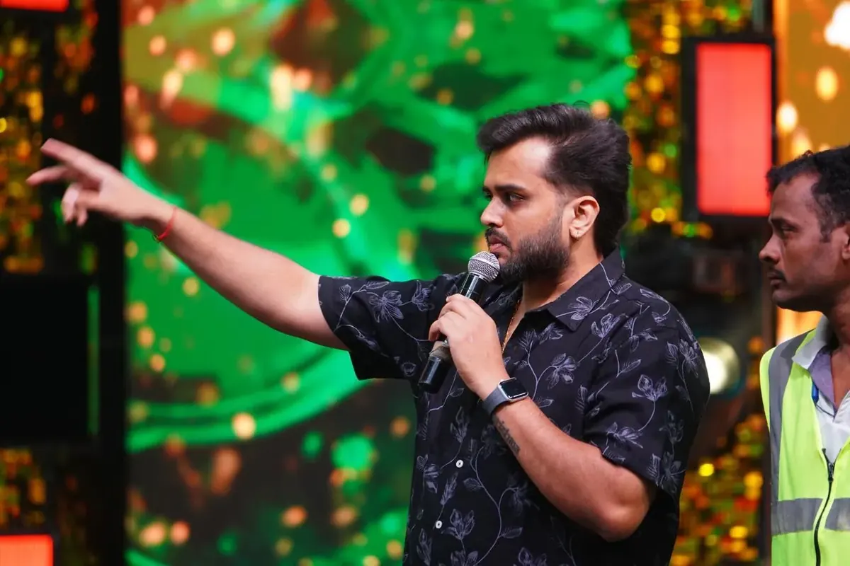 Dynamic Stage Command & Multicam Cueing, Utkarsh Jayesh Suratwala