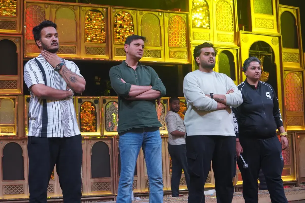 Directorial Core Unit on Stage, Utkarsh Jayesh Suratwala