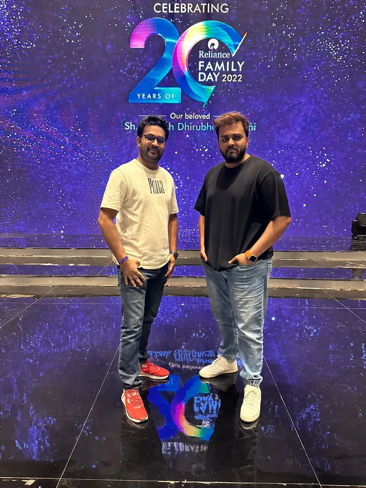 Reliance Family Day, 20 years celebration stage, Utkarsh Jayesh Suratwala